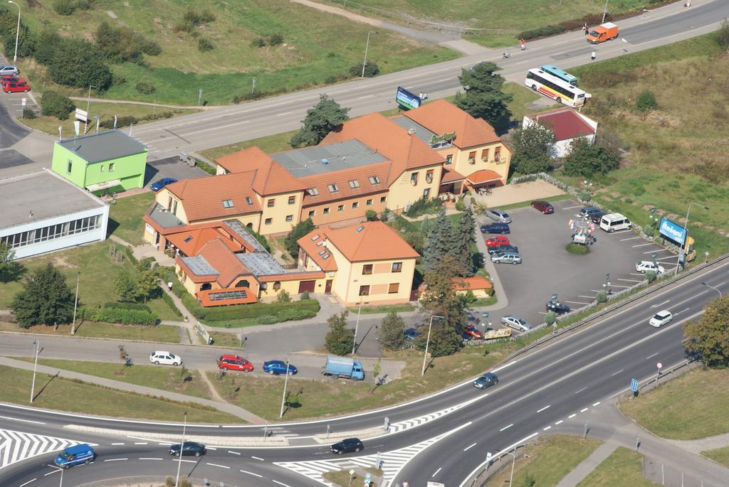 Hotel Relax U Drsu Tábor Eksteriør bilde